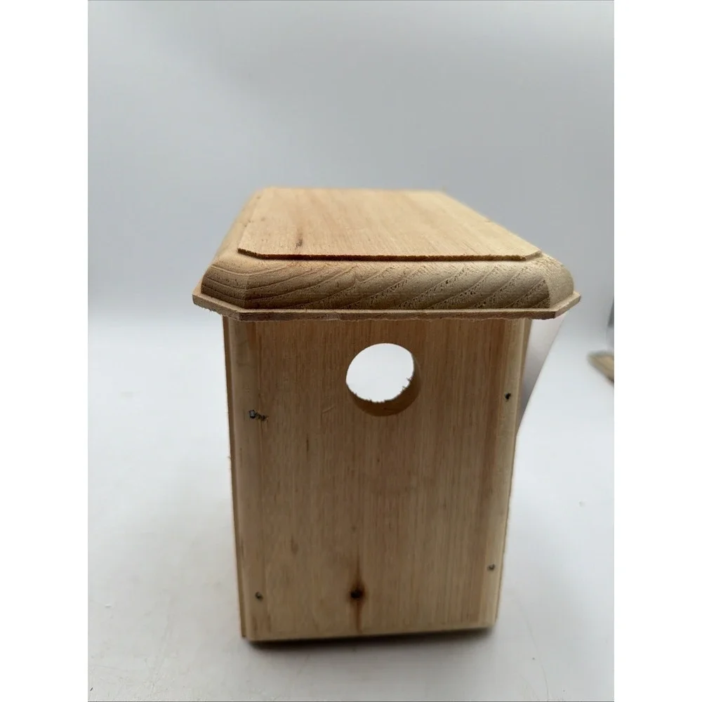 NEW Bird House Coveside Window Nest Box Made in the USA.